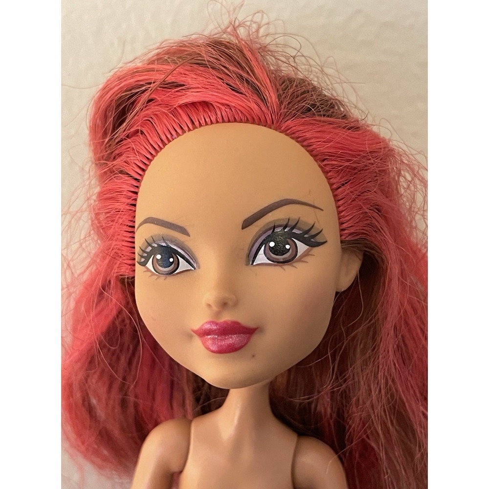 Ever After High Rosabella Beauty Epic Winter Replacement Doll Or For OOAK